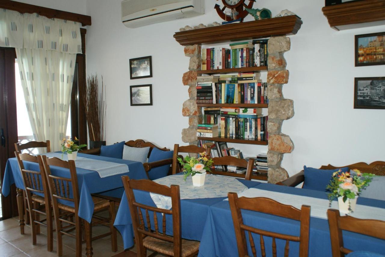 Pension Akropolis Kyra Panagia 外观 照片